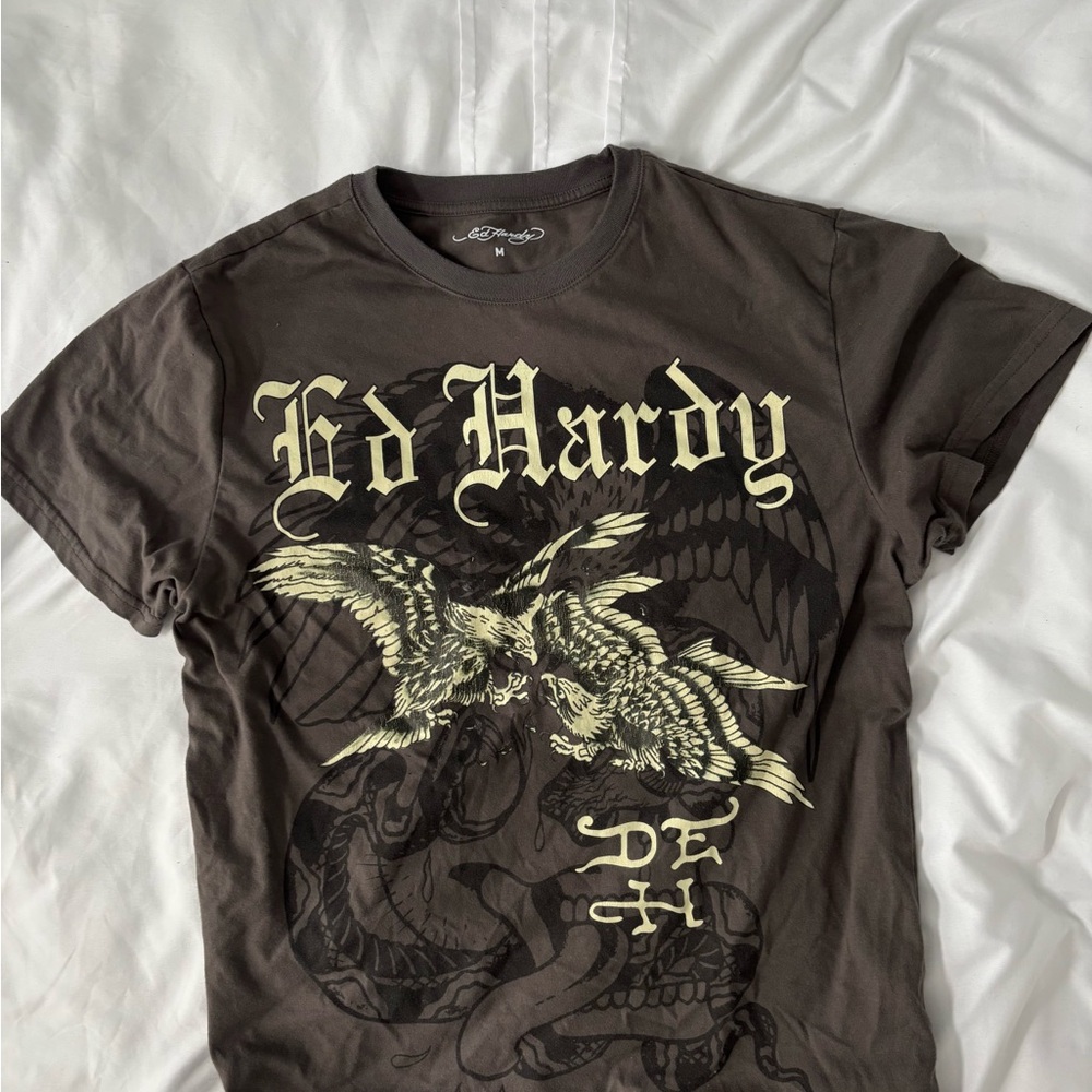 Ed Hardy Men's Brown Graphic T-Shirt

email: angel1reynolds@icloud.com